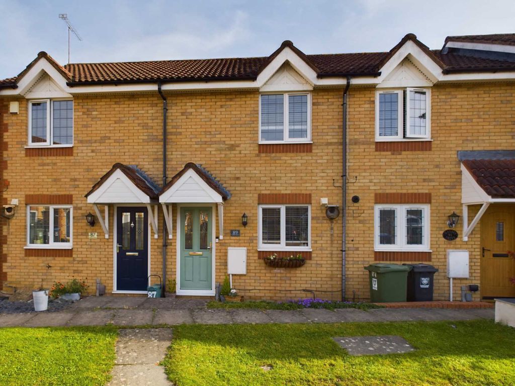 2 bed property for sale in Halsey Drive, Hemel Hempstead HP1, £400,000