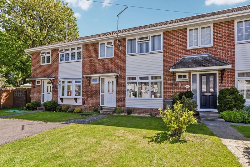 3 bed terraced house for sale in Elstead Gardens, Purbrook