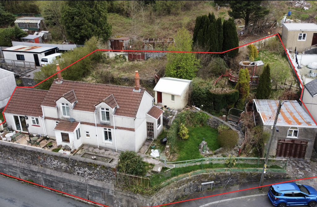 3 bed detached bungalow for sale in Tallis Street Cwmparc , Treorchy