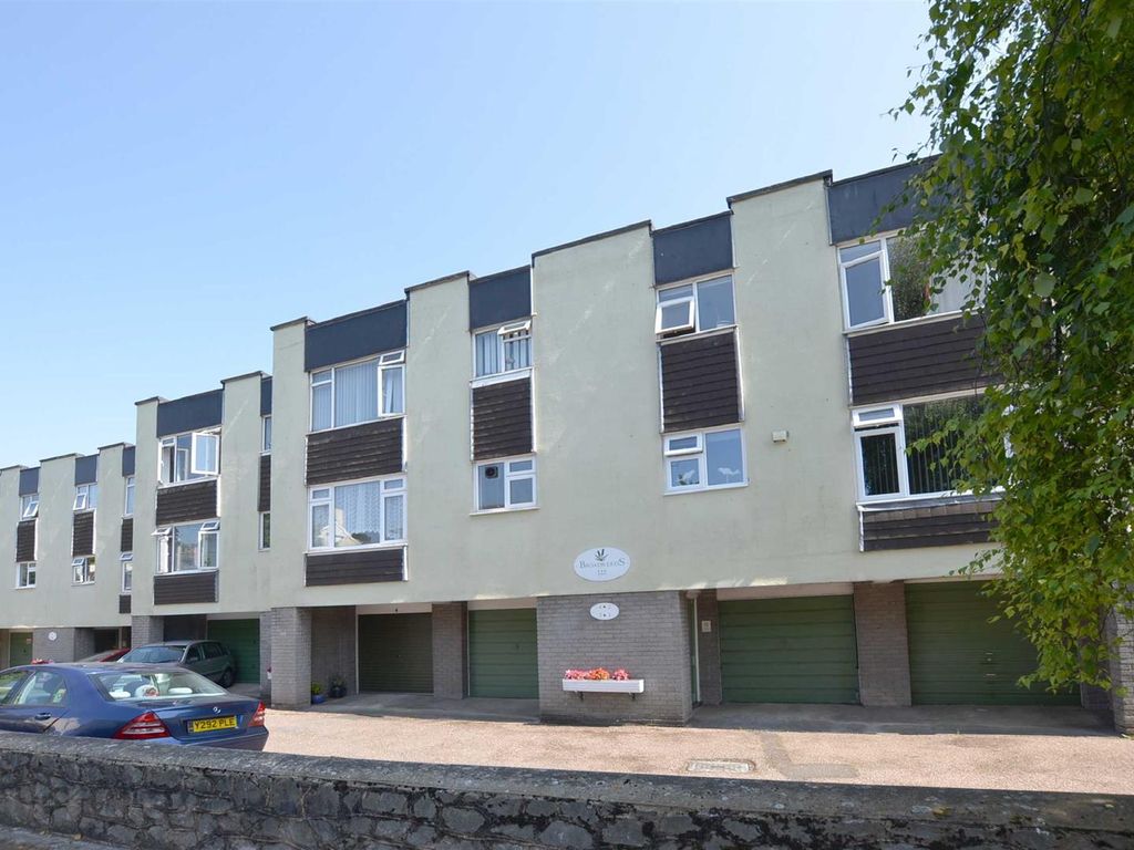 2 bed flat to rent in New Road, Central Area, Brixham TQ5, £775 pcm