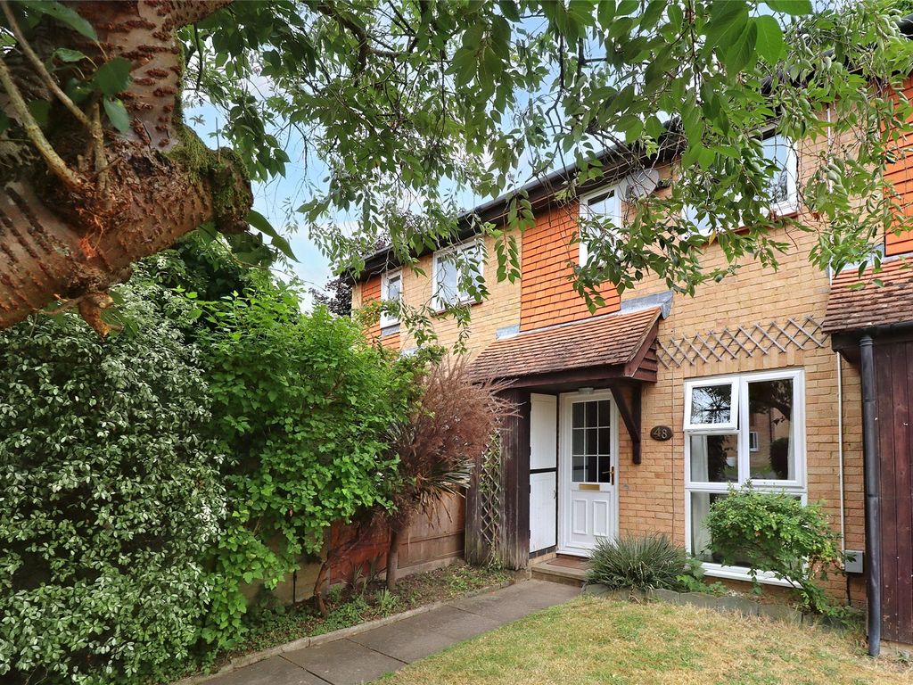 2 bed terraced house for sale in Woking, Surrey GU21, £350,000 Zoopla
