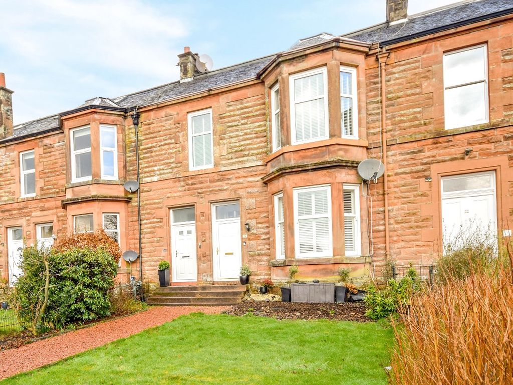 2 bed flat for sale in Station Road, Carluke ML8, £165,000 Zoopla