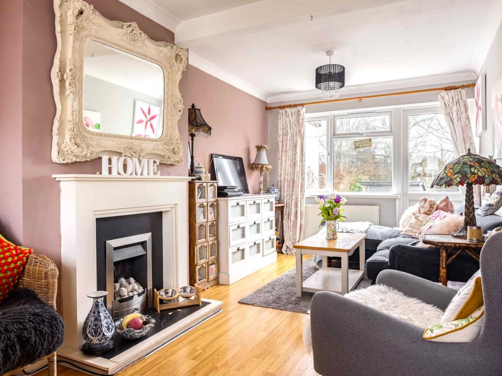 3 bed terraced house for sale in Lincoln Avenue, Twickenham TW2 Zoopla