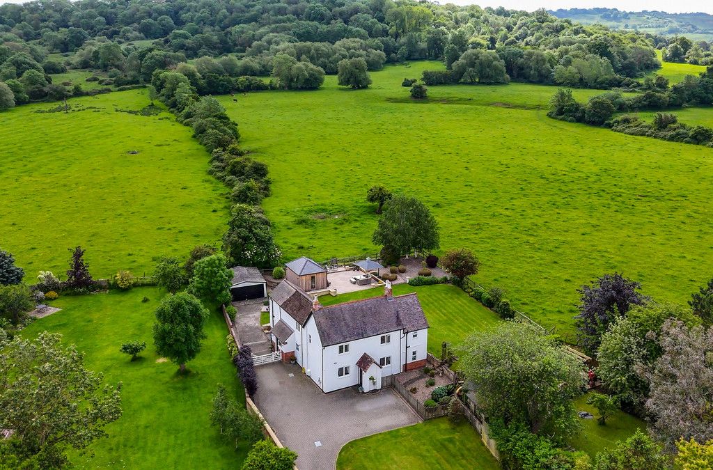 4 bed detached house for sale in Main Road Shurdington Cheltenham