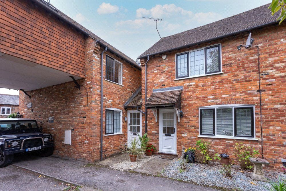 2 bed flat for sale in Charlotte Way, Marlow, Buckinghamshire SL7 Zoopla