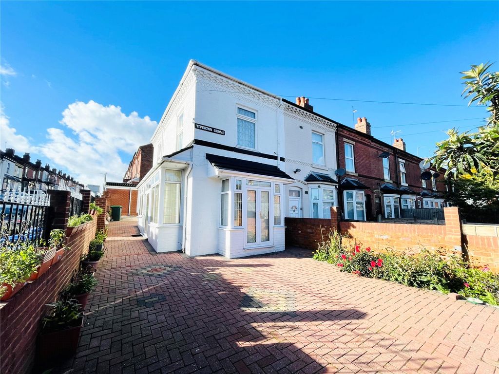 2 bed terraced house for sale in Dibble Road, Smethwick, West Midlands