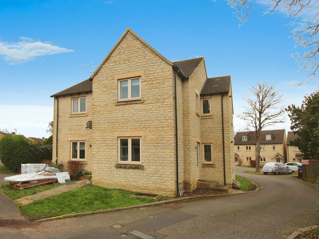 1 bed flat for sale in Primrose Place, Kidlington OX5, £215,000 Zoopla
