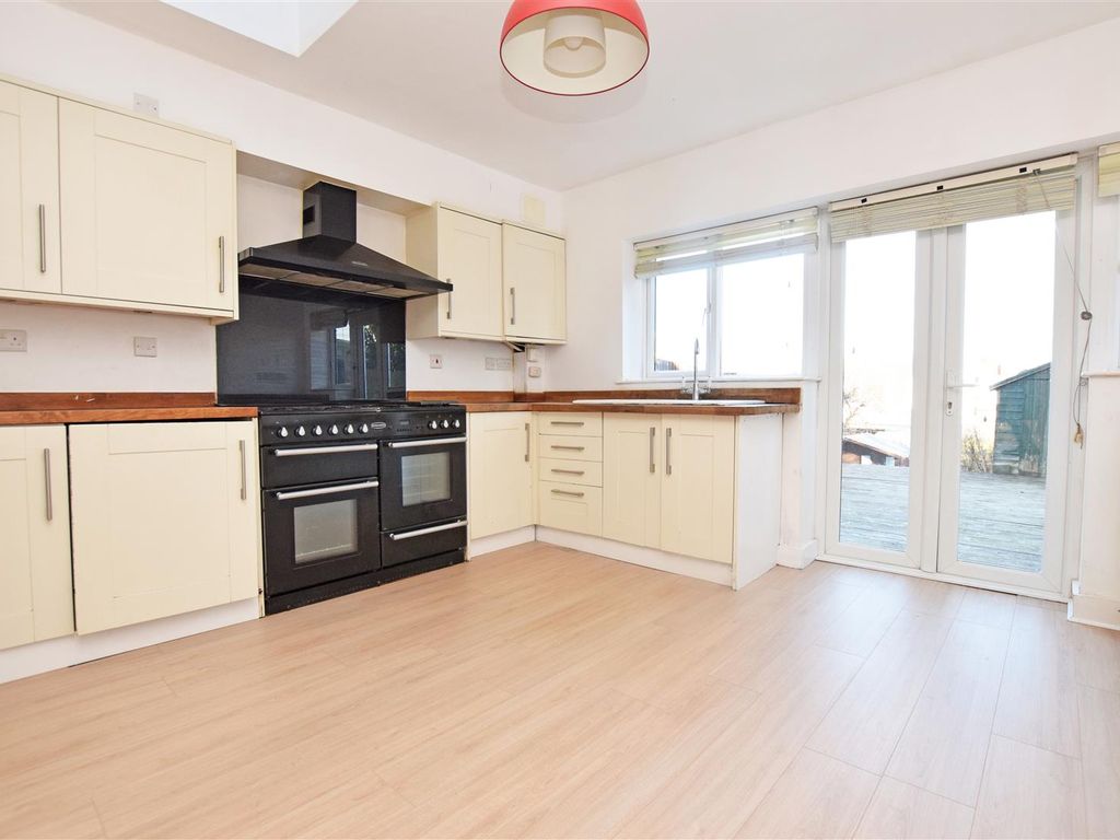 3 bed terraced house to rent in Broome Road, Hampton TW12, £2,150 pcm