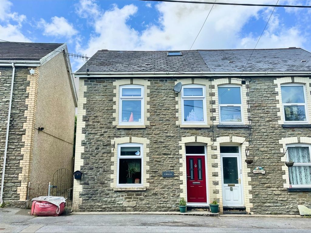 3 bed semidetached house for sale in Five Roads, Llanelli SA15 Zoopla