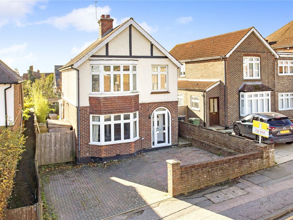 3 bed detached house for sale in Yew Tree Road, Tunbridge Wells, Kent