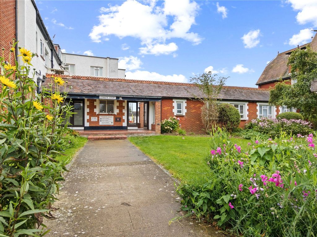 1 bed flat for sale in Victoria Drive, Bognor Regis, West Sussex PO21