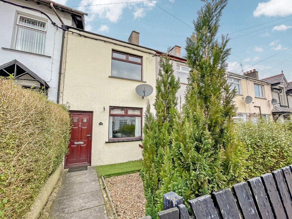 2 bed terraced house to rent in Grand Street, Lisburn BT27, £650 pcm Zoopla