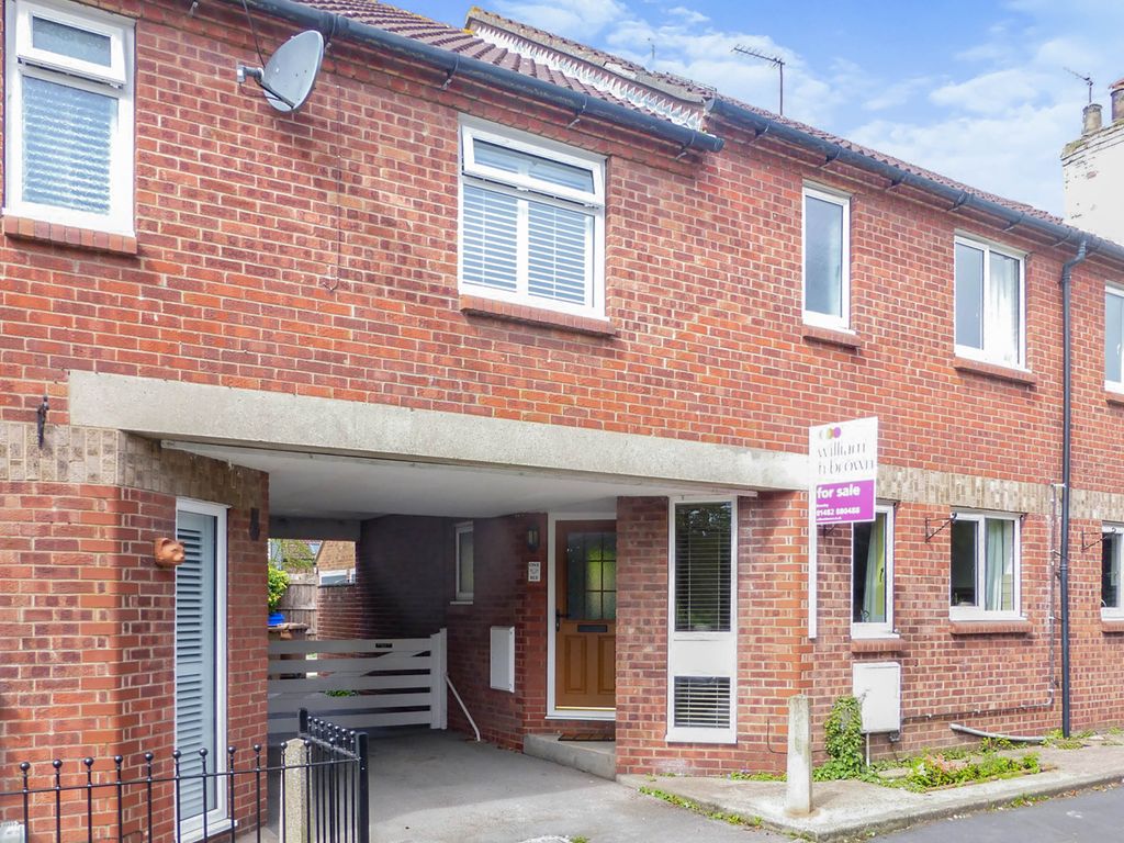 3 bed terraced house for sale in Sloe Lane, Beverley HU17, £230,000