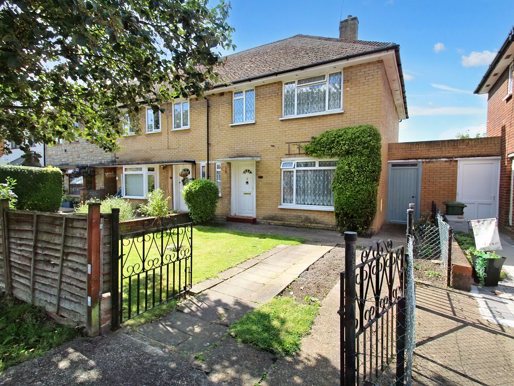 3 bed end terrace house for sale in New Peachey Lane, Cowley, Middlesex