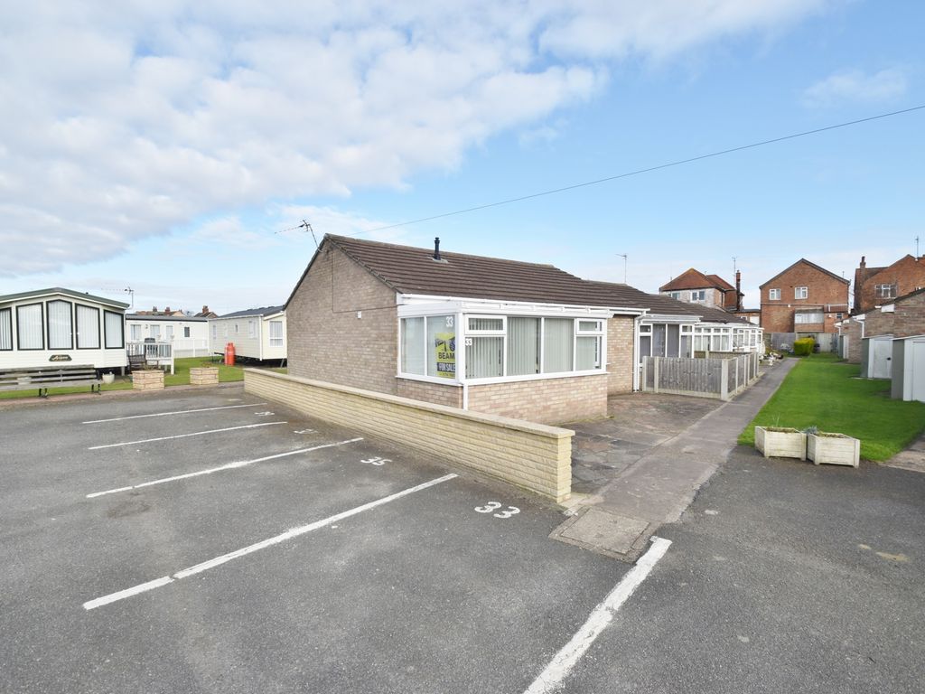 2 bed bungalow for sale in Baythorpe Park, Skegness PE25 Zoopla