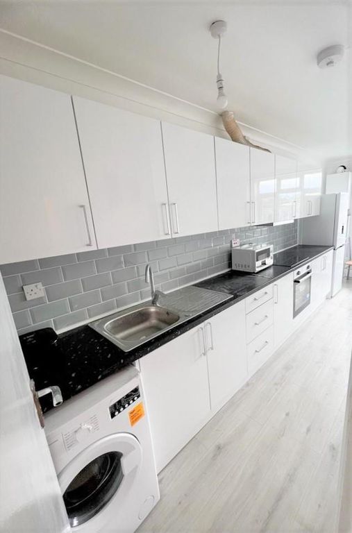 1 bed flat to rent in Hornsey Road, London N19 Zoopla