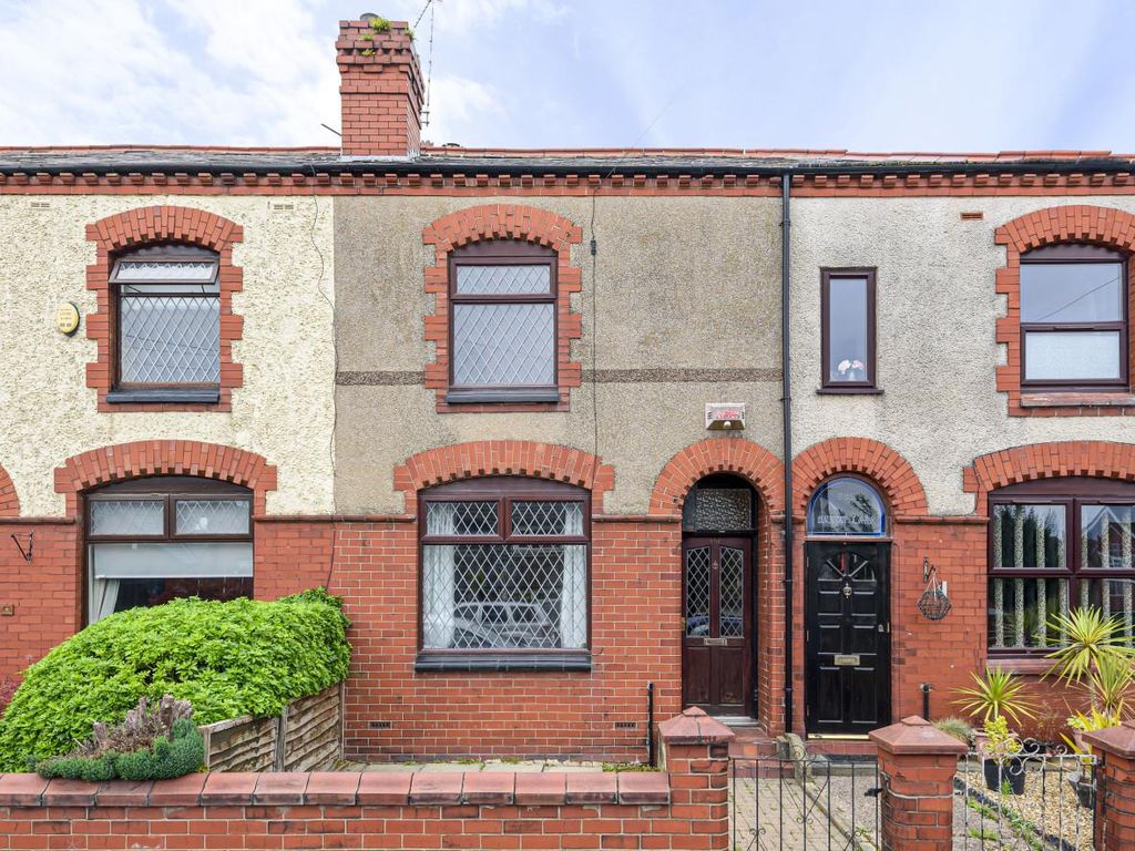 2 bed terraced house for sale in Hilton Lane, Worsley, Manchester