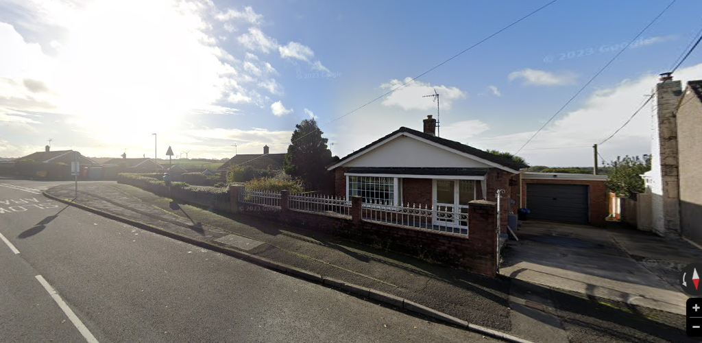 2 bed detached bungalow for sale in South View, Bridgend CF33, £225,000