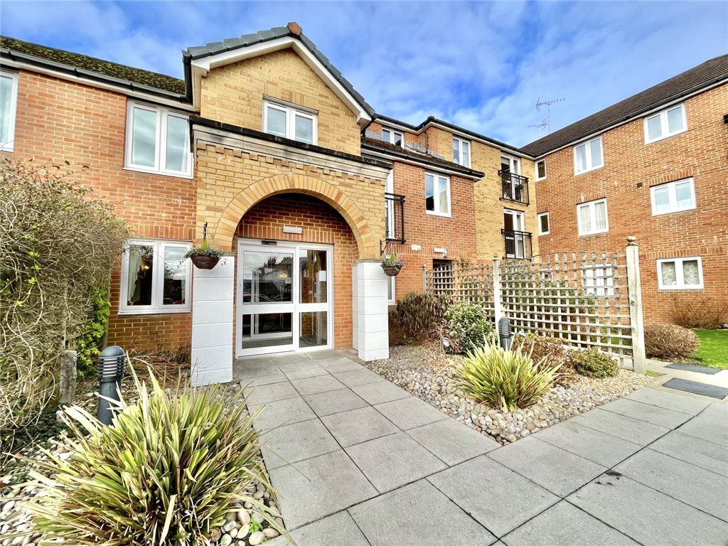 1 bed flat for sale in Yorktown Road, College Town, Sandhurst GU47 Zoopla