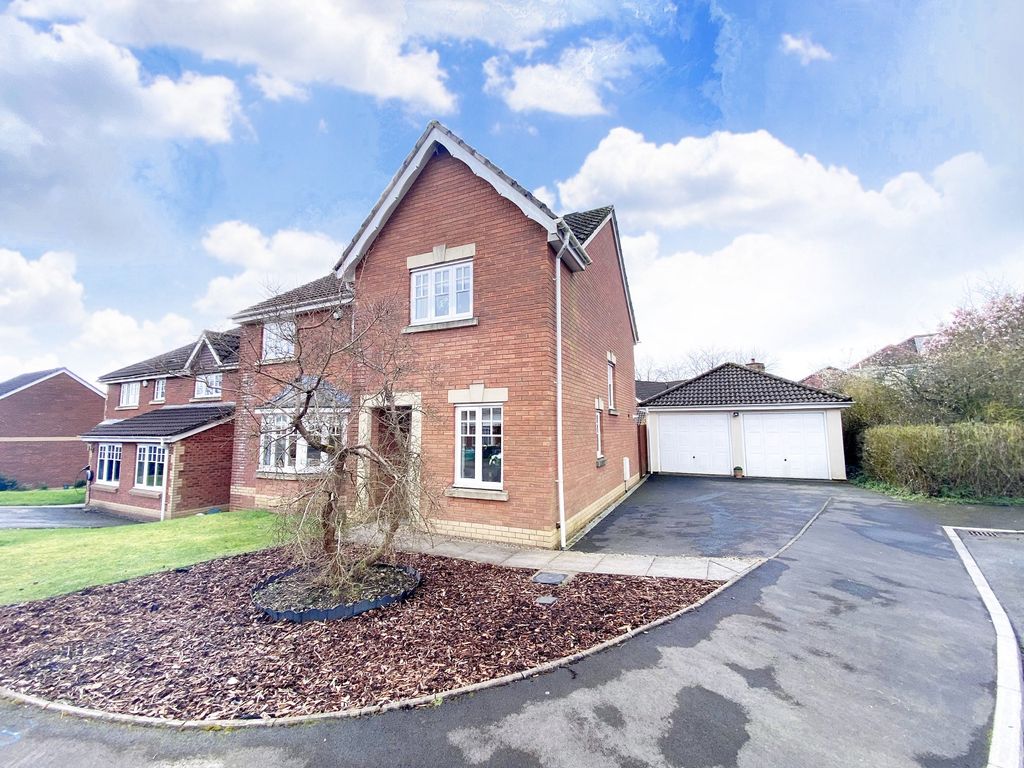 4 bed detached house for sale in Cyril Evans Way, Morriston, Swansea
