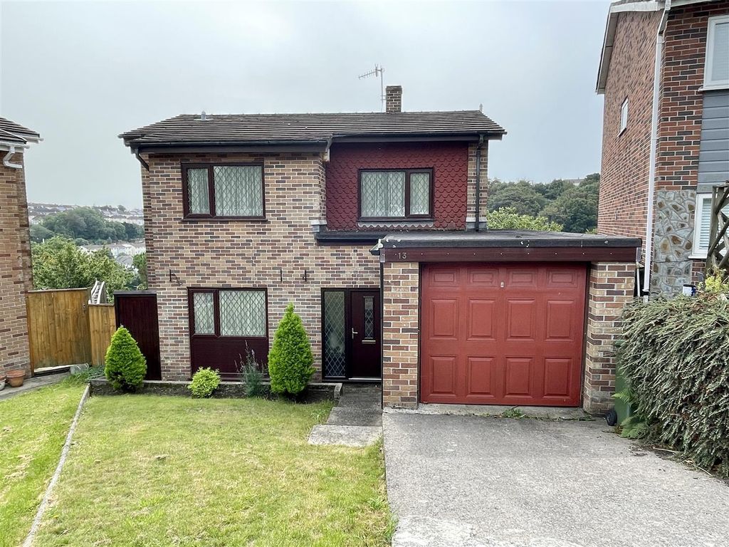 4 bed detached house for sale in Compton Knoll Close, Mannamead