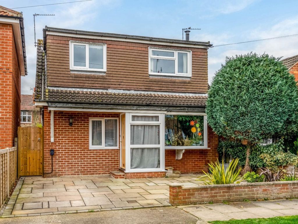 3 bed detached house for sale in Lime Avenue, Stockton Lane, York YO31