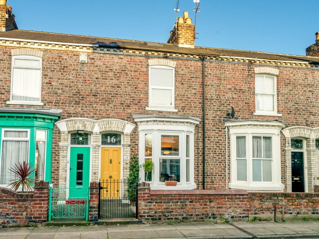 3 bed terraced house for sale in Neville Street, Haxby Road, York YO31