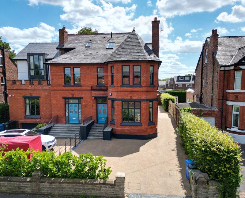4 bed semidetached house for sale in Church Road, Urmston, Trafford