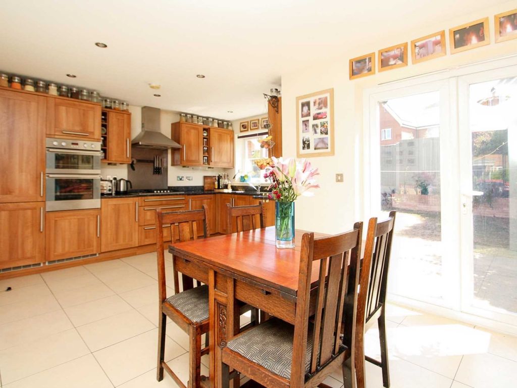 Little Highwood Way Brentwood CM14