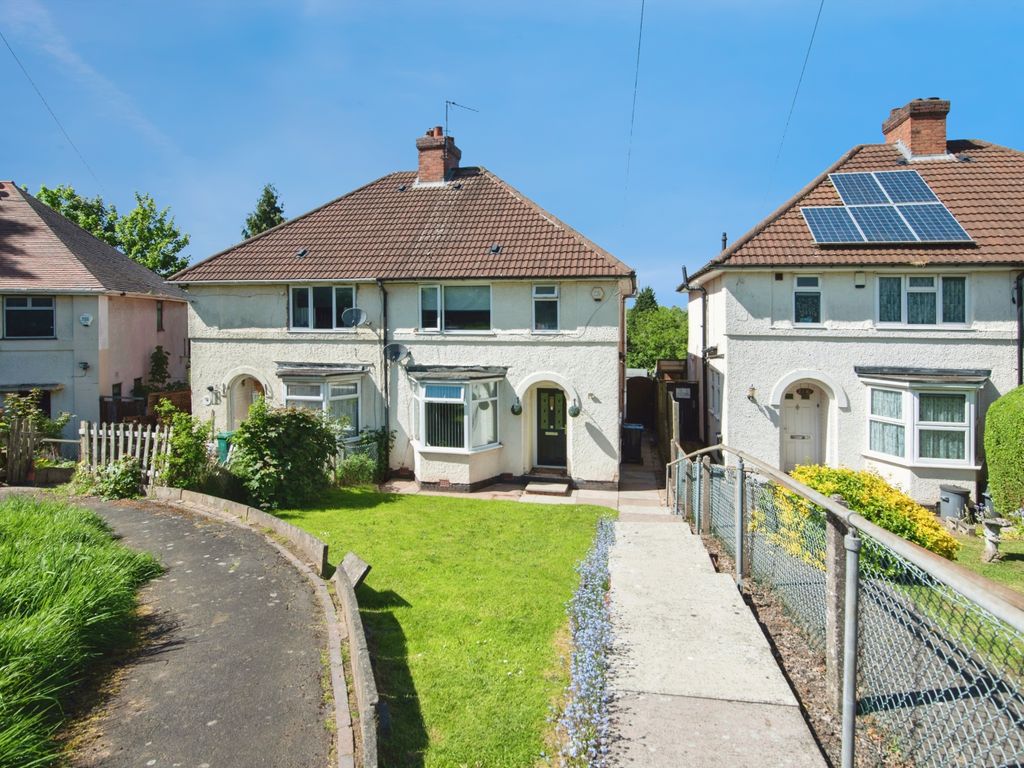 3 bed semidetached house for sale in Frankley Beeches Road, Birmingham