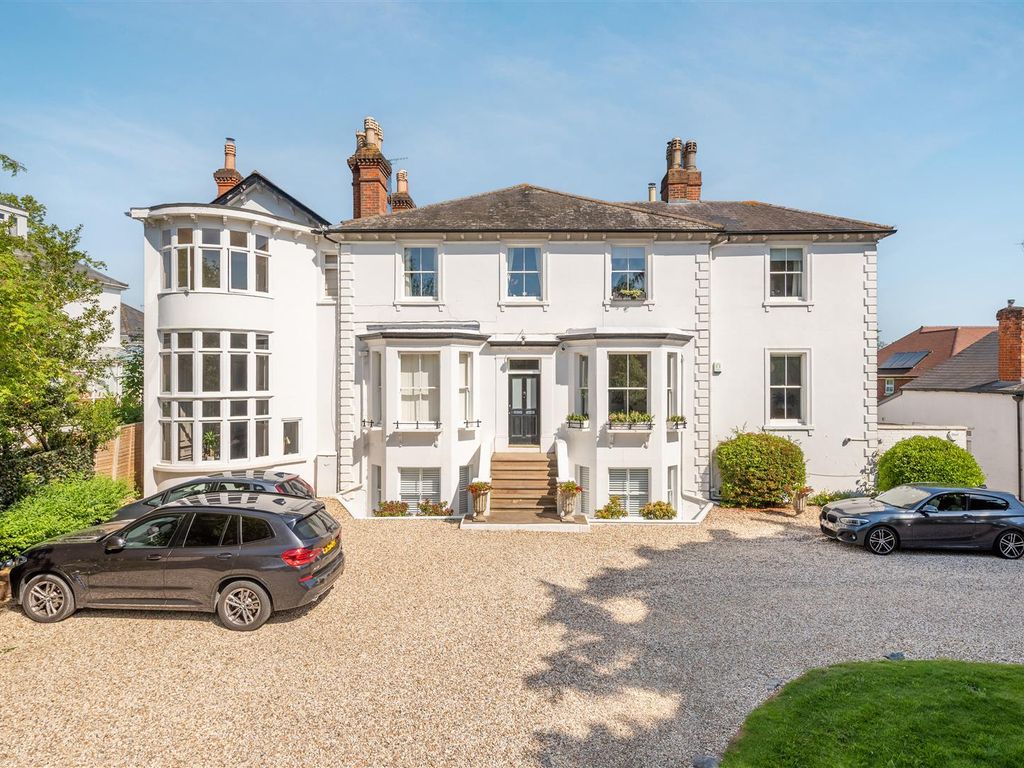 2 bed flat for sale in London Road, Binfield, Bracknell RG42 Zoopla