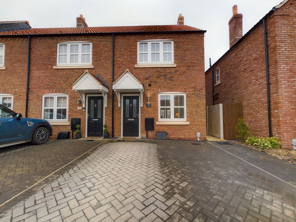 2 bed end terrace house for sale in Appleby Road, Kingswood HU7 Zoopla