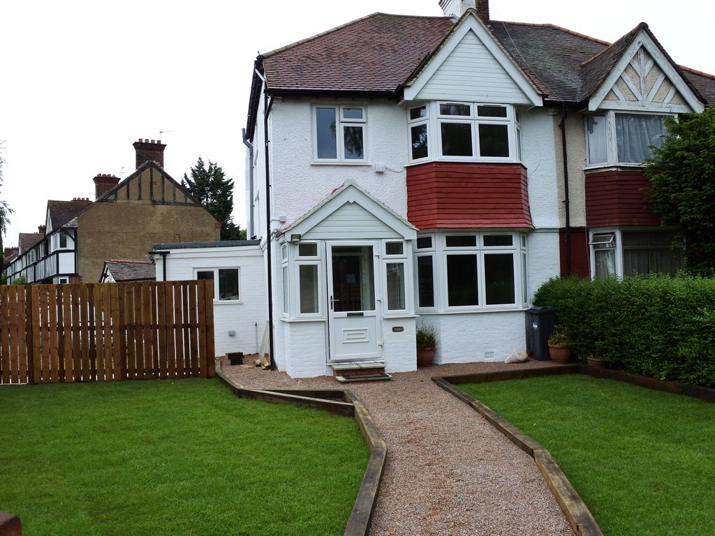 Princes Avenue, Chiswick, London W3  