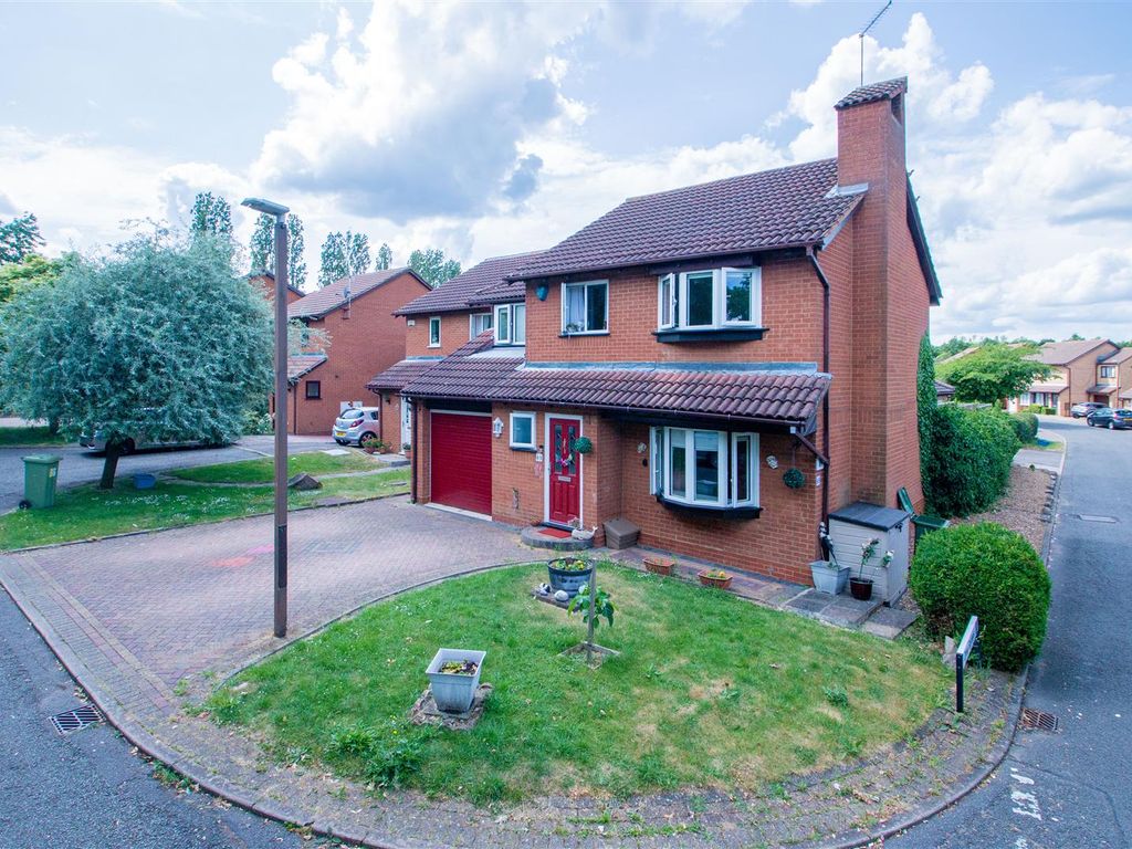 5 bed detached house to rent in Orne Gardens, Bolbeck Park, Milton Keynes MK15 Zoopla