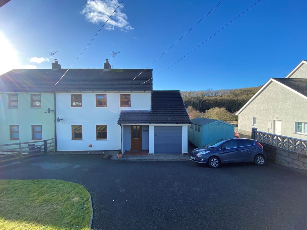 3 bed semidetached house for sale in Cribyn, Lampeter SA48 Zoopla