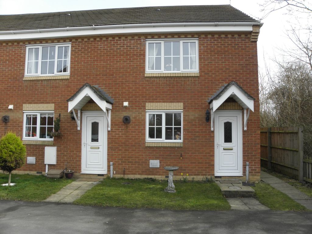 2 bed detached house for sale in Hopton Close, Daventry, Northants NN11
