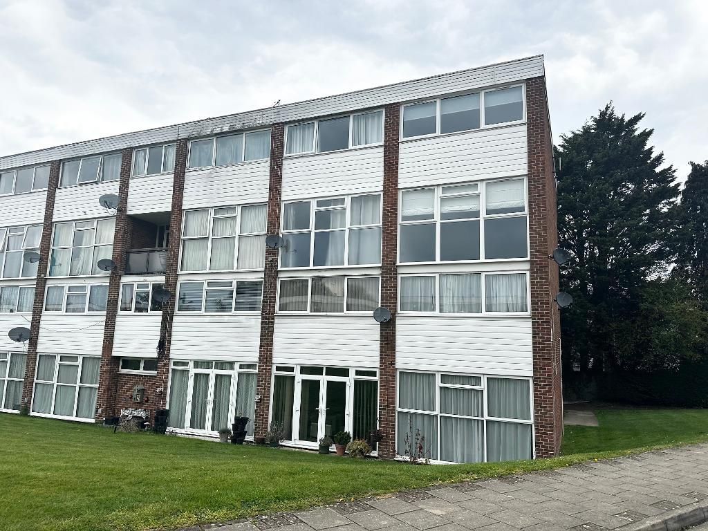 Room to rent in Edgewood Drive, Orpington, Kent BR6 Zoopla