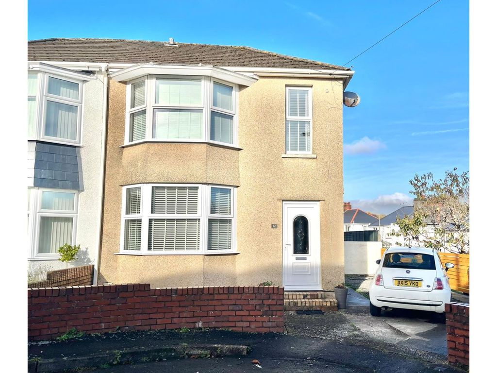 3 bed semidetached house for sale in Graig Parc, Neath Abbey SA10, £