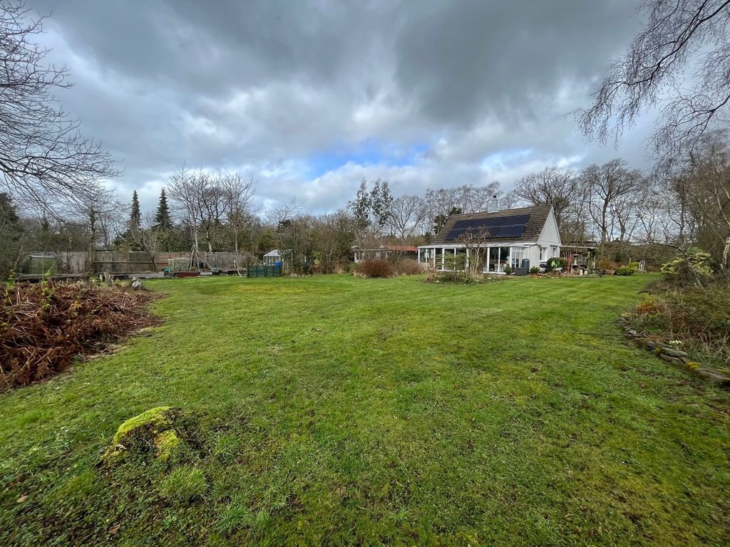 3 bed detached bungalow for sale in Pennant, Llanon SY23 Zoopla