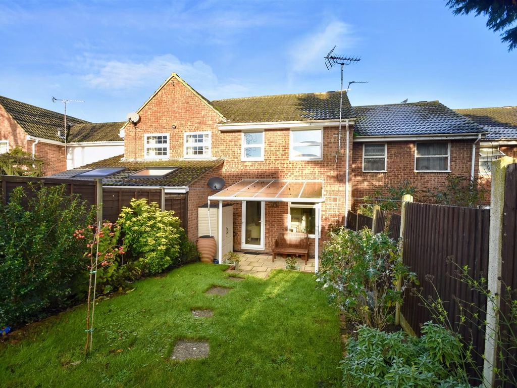 Ullswater Drive, Leighton Buzzard LU7  