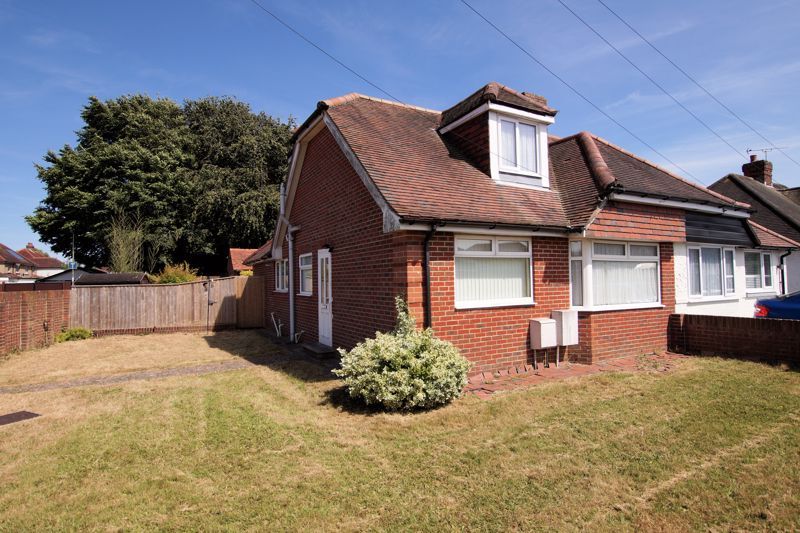3 bed semidetached house for sale in Wellington Grove, Portchester, Fareham PO16 Zoopla