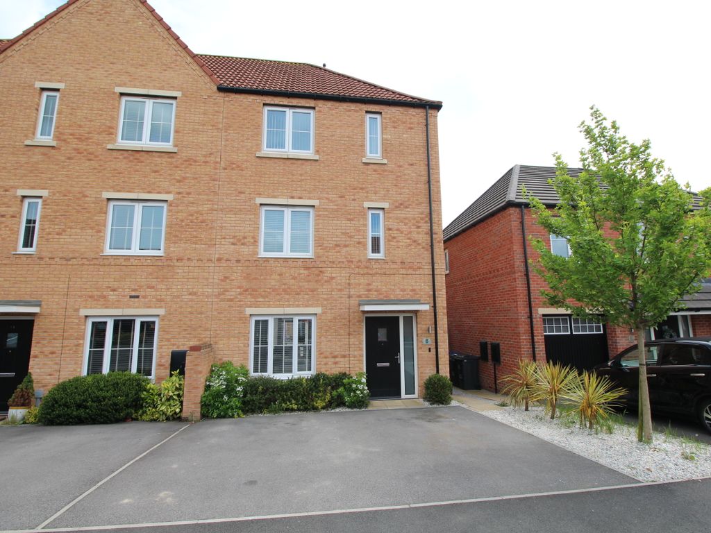 4 bed end terrace house for sale in Green Shank Drive, Mexborough S64