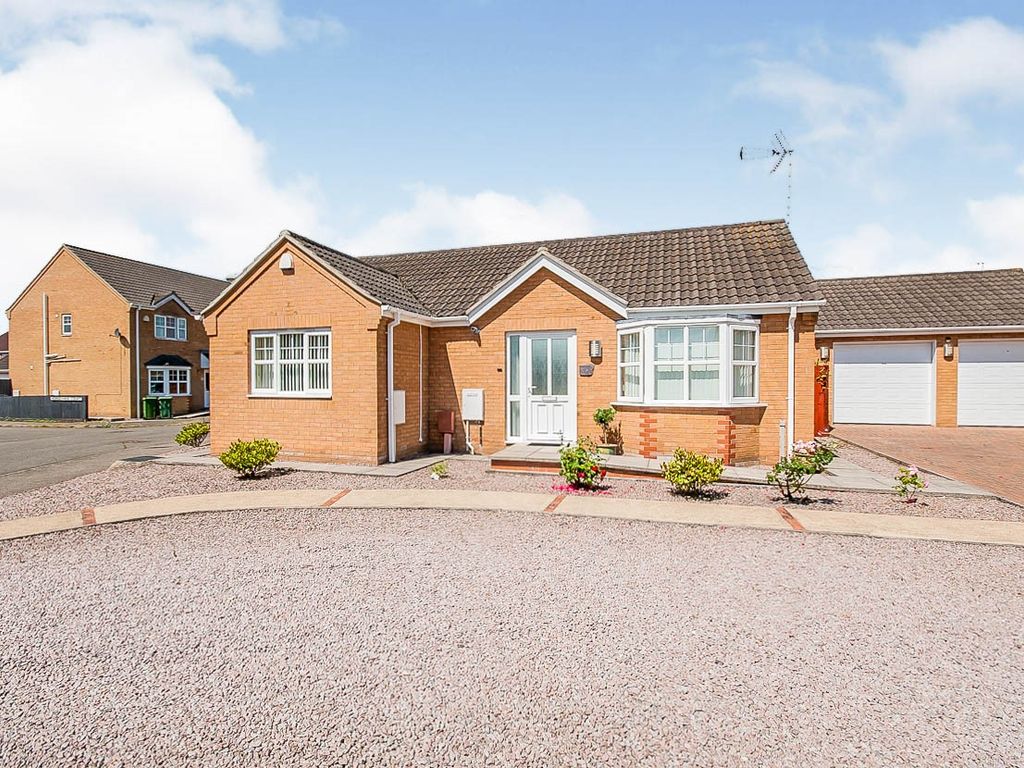 2 bed detached bungalow for sale in Whetstone Way, Outwell, Wisbech