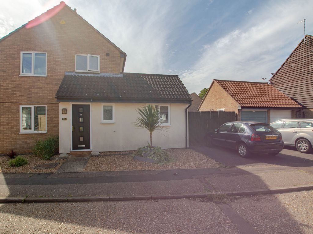 3 bed detached house for sale in Goodacre, Orton Goldhay, Peterborough