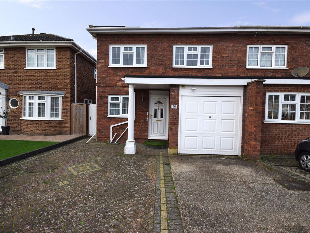 4 bed semidetached house for sale in Verwood Road, Harrow HA2, £