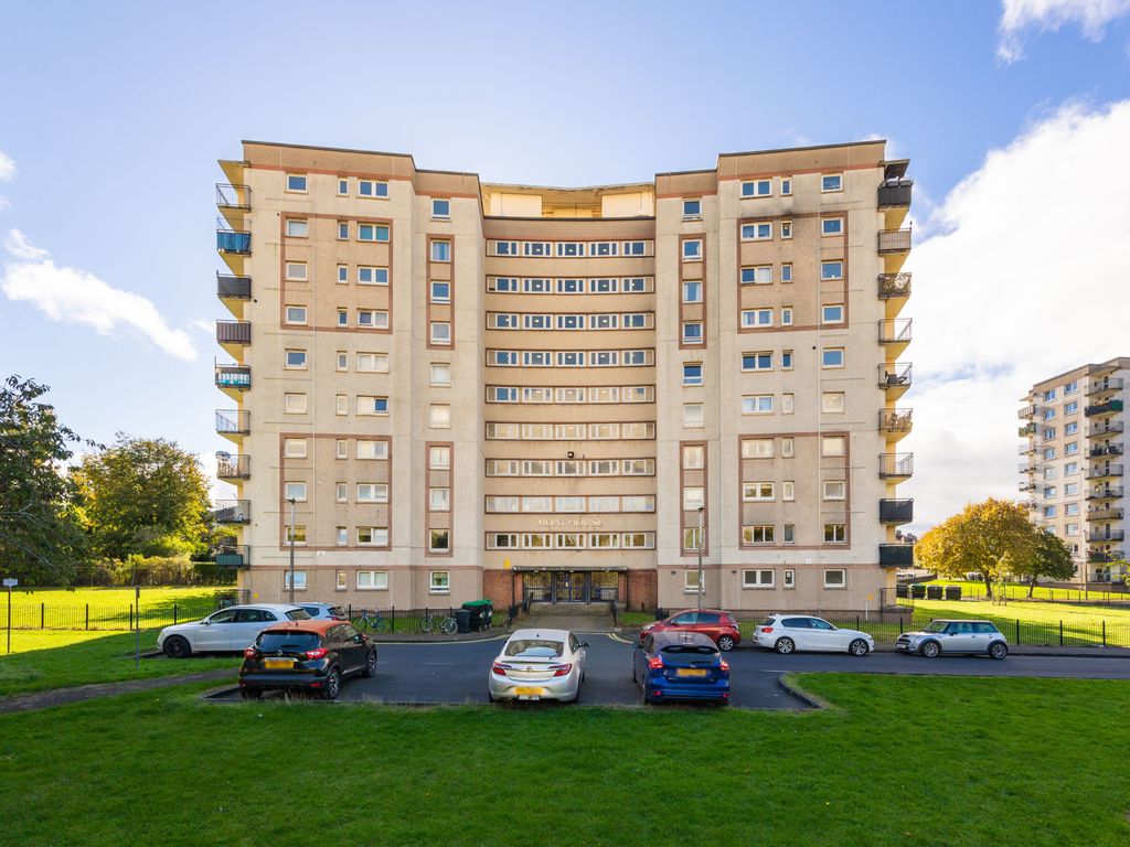 2 bed flat for sale in 3/4 Moat House, Moat Drive, Edinburgh EH14, £