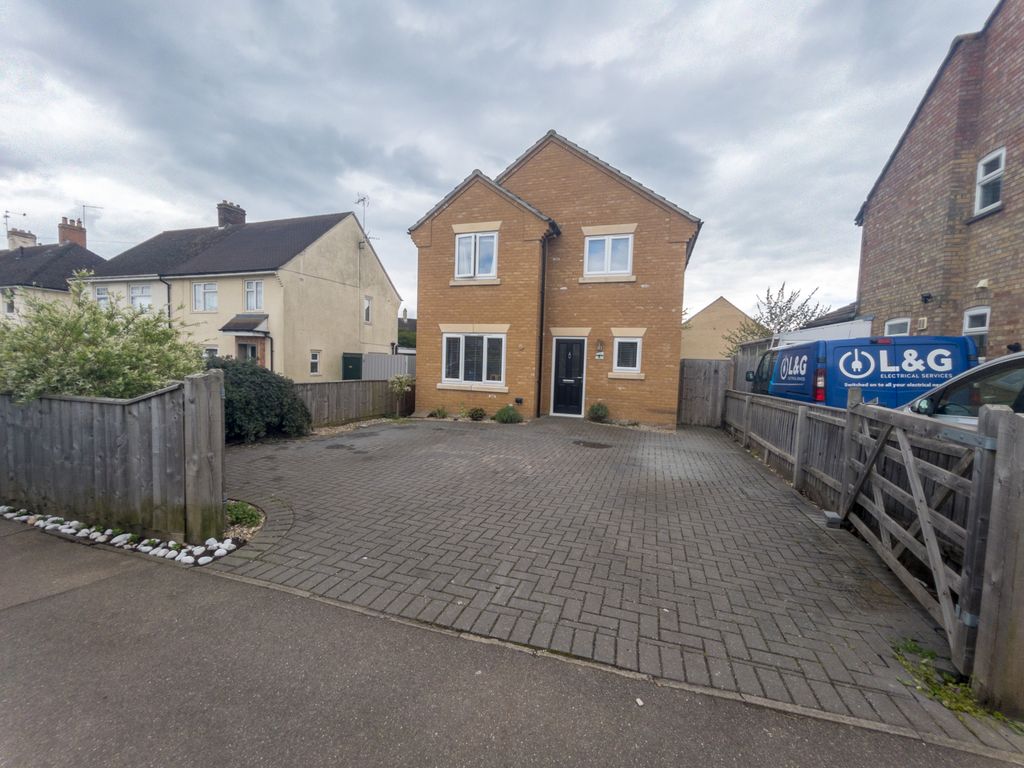 3 bed detached house for sale in Eyebury Road, Eye, Peterborough PE6