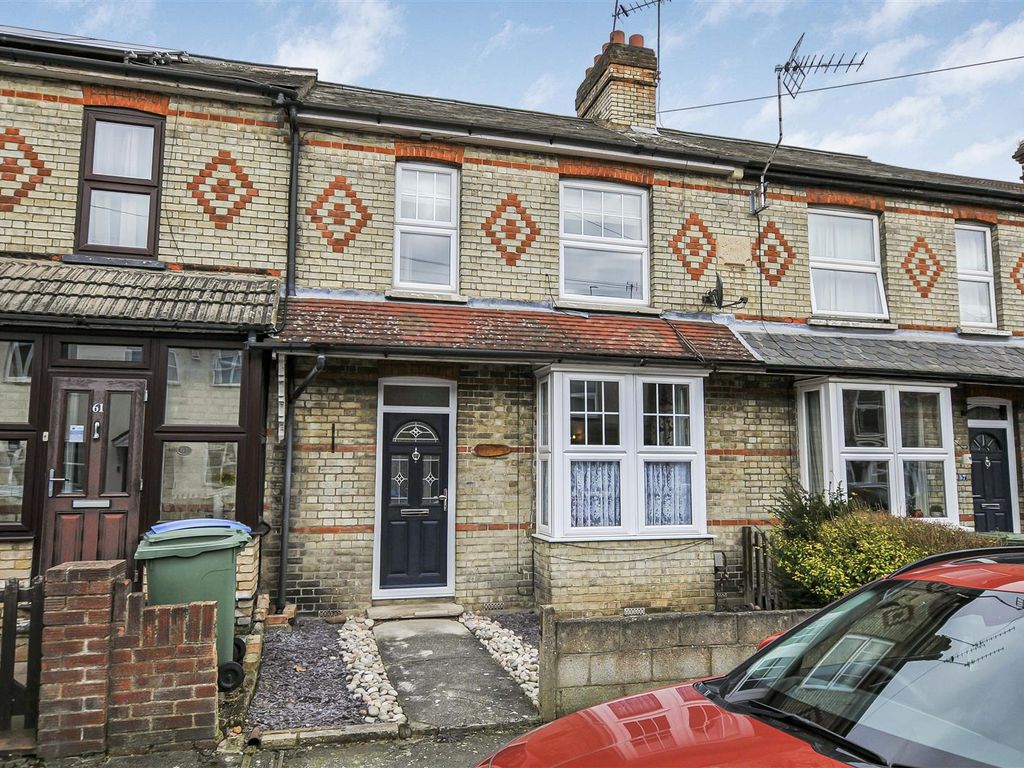 3 bed terraced house for sale in Victoria Road, Watford WD24, £450,000 Zoopla