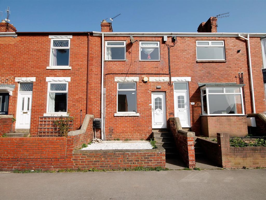 3 bed terraced house to rent in Durham Road, Ushaw Moor, County Durham