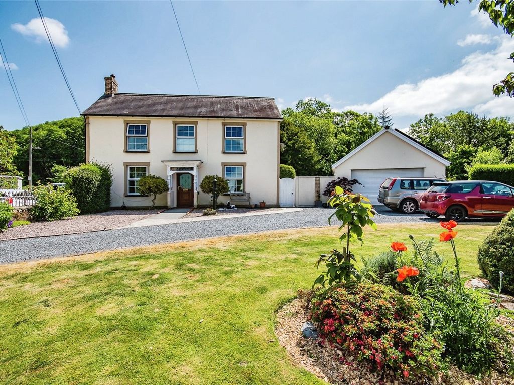 4 bed detached house for sale in Cynwyl Elfed, Carmarthen